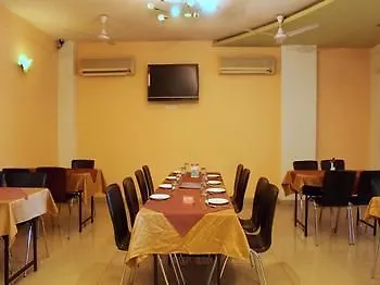 Отель Oyo Rooms Inside Udaipole Удайпур